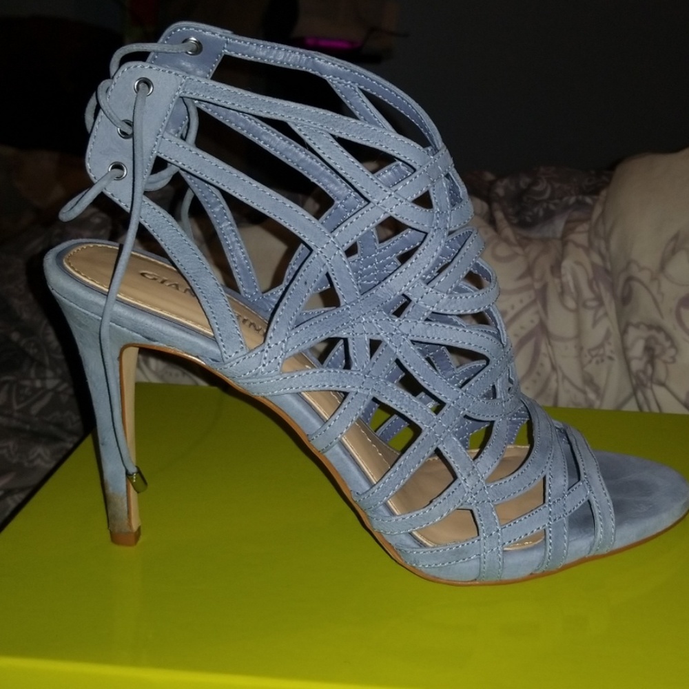 Blue Laceup Gianni Bini Heels size 8.5